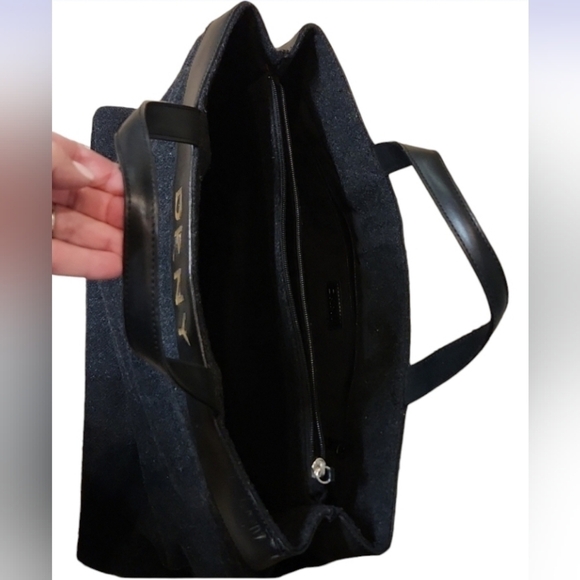 DKNY Wool Tote - Picture 5 of 6